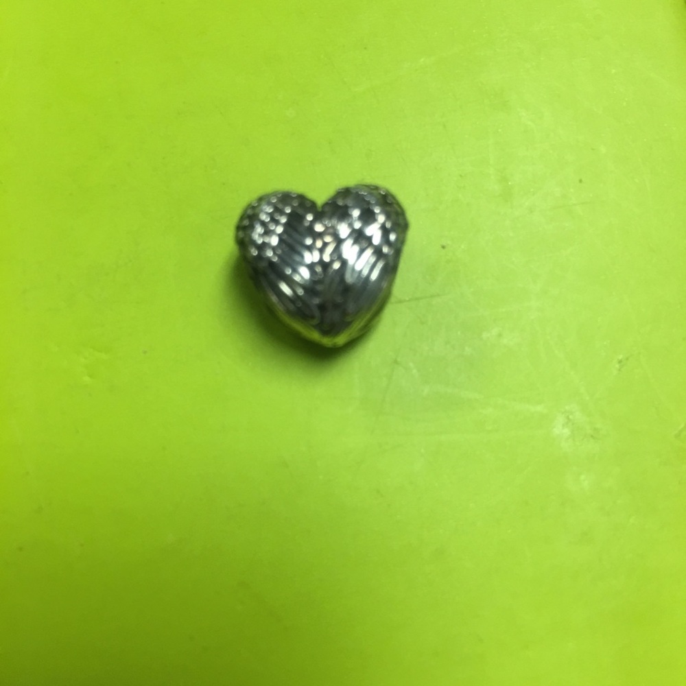 Heart charm